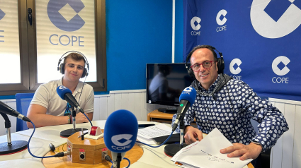 Miguel Yeste y Juan Copete, en los estudios de COPE