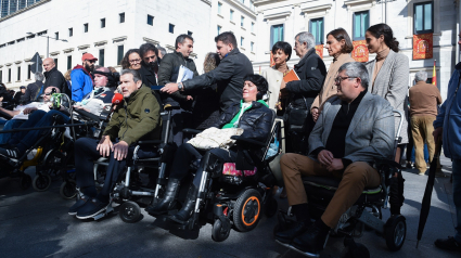 Manifestación a favor de la Ley ELA