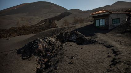 La casa de Amanda sigue sepultada por la cecina tres años después de la erupción