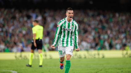 September 18, 2024, Sevilla, Spain: Giovani Lo Celso (Real Betis Balompie) celebrates after scoring a goal during the LaLiga EASPORTS game between Real Betis Balompie and Getafe CF at Estadio Benito Villamarin. Final score; Real Betis 2:1 Getafe. (Credit Image: © Maciej Rogowski/SOPA Images via ZUMA Press Wire)