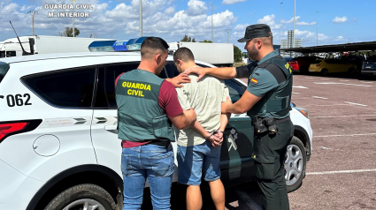 La Guardia Civil detiene a los autores de robos en coches estacionados en áreas de servicio de la AP-7