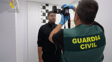 Karim, fotografiado por un agente de la Guardia Civil