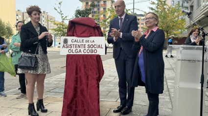 Inauguración de la calle Olga Cobo en León