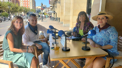 Fiestas de San Mateo 2024: Herrera y Mediodía COPE desde la terraza del restaurante Tondeluna