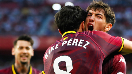 Kike Pérez celebra el gol marcado en el Estadio Ramón Sánchez Pizjuán