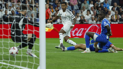 Rodrygo marca el 3-0 al Alavés (EFE)