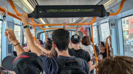 Tranvía de Tenerife en hora punta