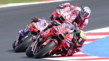 Bagnaia y Jorge Martín, durante una carrera en la temporada 2024.