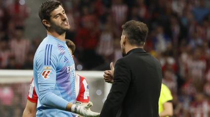 Simeone y Courtois hablan tras la interrupción del encuentro