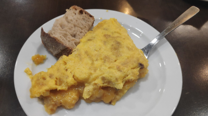 Tapa de tortilla de O Cabo (A Coruña)