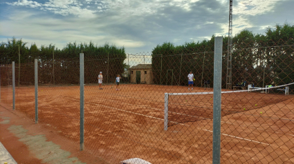 Tenis en el Club de Tenis de Los Álamos