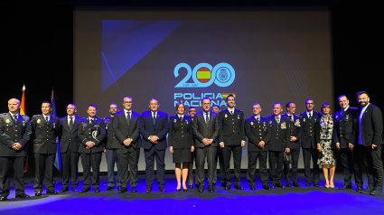 Foto de Familia de la festividad de la Policía Nacional en Zamora