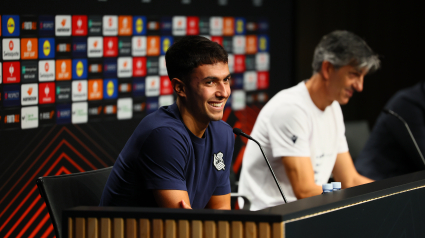 Zubimendi e Imanol en sala de prensa