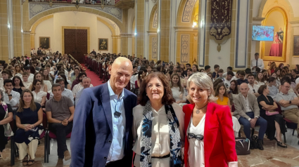 Charla del investigador Juan Carlos Izpisua con estudiantes de la UCAM