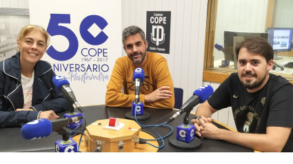 Cristina Cantero en su visita a los estudios de COPE Vigo