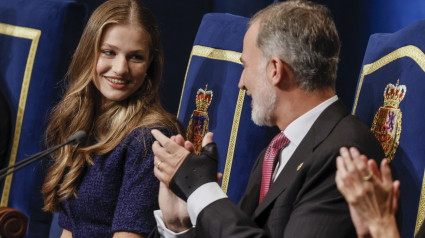 El Rey Felipe VI y la Princesa Leonor en el Teatro Campoamor