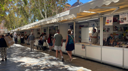 Feria del Libro de Murcia 2024 en el Paseo de Alfonso X