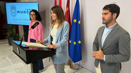 Más de 3 millones en el mantenimiento y reparación 'in situ' de viales en Murcia