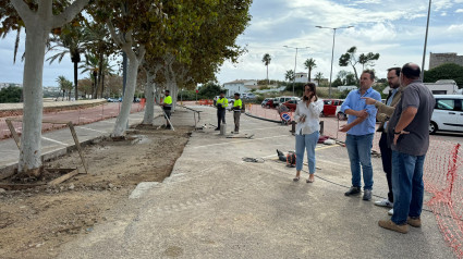 obras de las aceras del Paseo Marítimo de  Maó