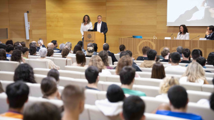 Presentación de la experiencia inmersiva de realidad virtual en la Casa de las Mariposas.