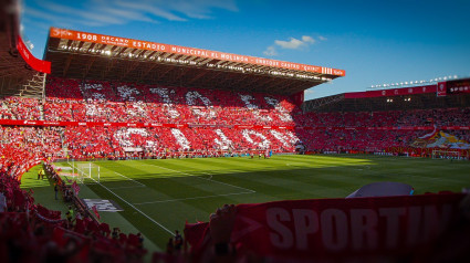 Tifo de 'Esto es Gijón' en El Molinón