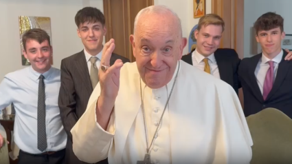 Papa Francisco con cuatro seminaristas de Tortosa