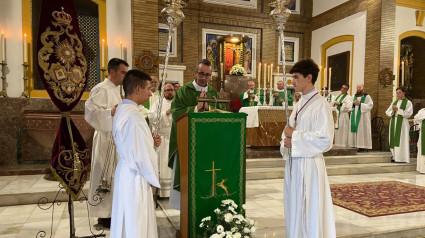 El sacerdote Juan Antonio Vital, asistente eclesiástico de la Unión de Hermandades y párroco de Santa Ana