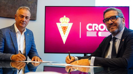 Firma del acuerdo Real Murcia-CROEM