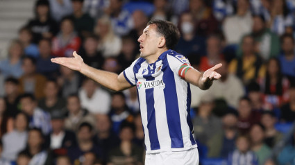 El delantero de la Real Sociedad Mikel Oyarzabal durante el partido de Liga. EFE/Javi Colmenero