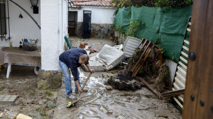 Daños en una casa provocados por tormenta y lluvias