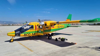 Avioneta

La avioneta desaparecida este viernes en la provincia de Jaén procedente de Totana (Murcia) transportaba a dos personas en su interior, el piloto y un acompañante.

SOCIEDAD 
INFOCA