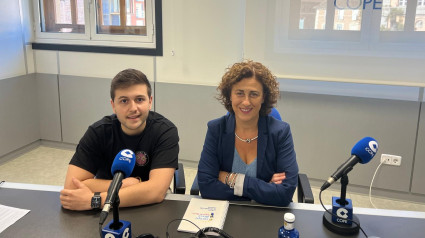 Nacho Fenollar y Eva Serna, en los estudios de COPE