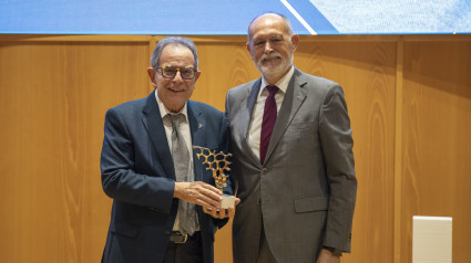 Avelino Corma recibe el premio al Fomento y Desarrollo de la Ciencia y la Tecnología