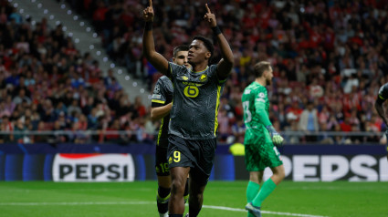 Jonathan David celebra el 1-2, de penalti, a favor del Lille en el Metropolitano