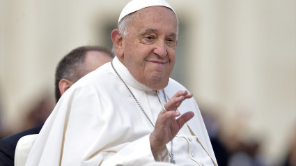 El Papa Francisco durante la proclamación de nuevos santos de la Iglesia Católica en la Jornada Mundial de las Misiones 2024, en el Vaticano, a 20 de octubre de 2024, en Ciudad del Vaticano