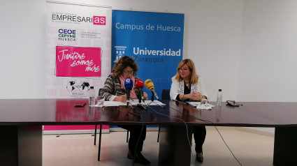 Presentación del convenio entre AMEPHU y UNIZAR