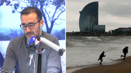 Juanma Castaño y una playa de Barcelona