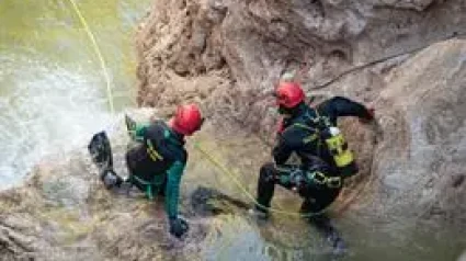 La búsqueda se centra en los 5 kilómetros de la rambla hasta el río Segura