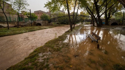 Vista de una zona inundada en Teruel por el paso de la DANA.