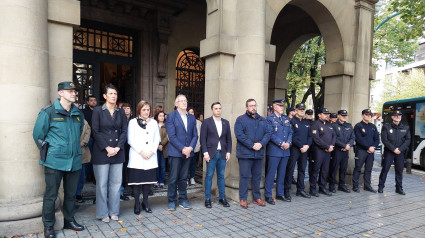 Concentración en la Delegación del Gobierno en Navarra