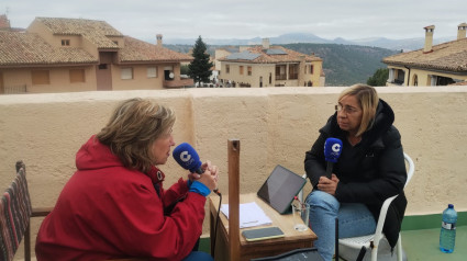 Cristina López Schlichting  y María Dolores que no sabe nada de su hijo Juan desde el martes