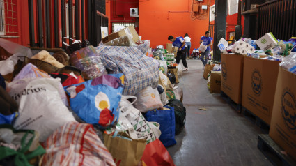 Recogida de alimentos y bienes de primera necesidad en Valencia