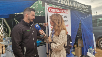 Álvaro, voluntario: "De repente se te cruzan los cables y dices, tengo que ir a ayudar"