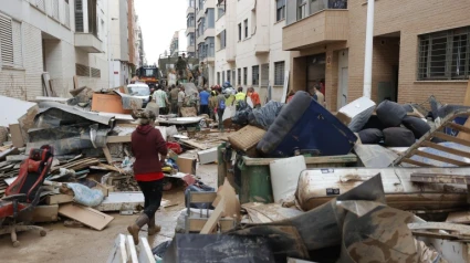 Una familia leonesa organiza un convoy de vehículos todoterreno para ayudar a las poblaciones afectadas por la DANA