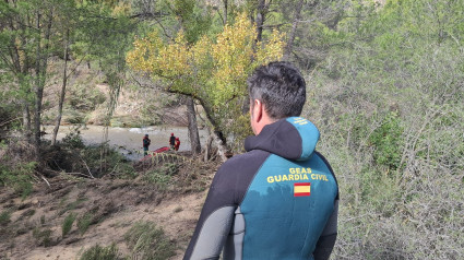 Guardia Civil trabajando en Letur