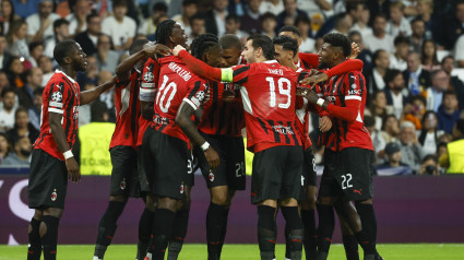 El Milan celebra el 1-3 en el Bernabéu