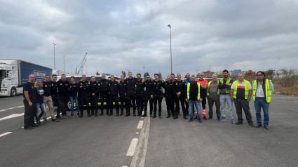 Grupo del convoy que viaja hacia Valencia