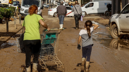 Los niños valencianos están asumiendo con gran entereza lo que está pasando tras la gota fría