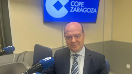 Santiago Morón en los estudios de COPE