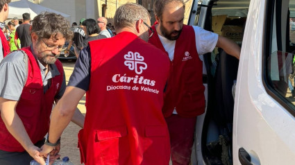 Voluntarios de Cáritas Valencia